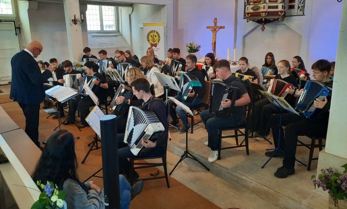 Spende 1017€ / Benefizkonzert Musikschule Fröhlich
