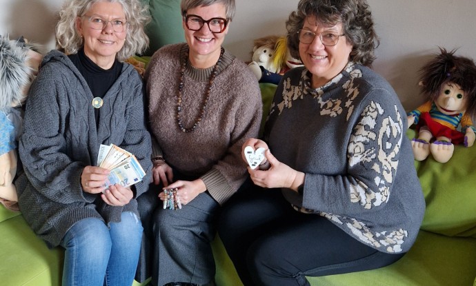 Spende 2000,00 Euro /  HAAREXPERTEN by Karina Gunkel