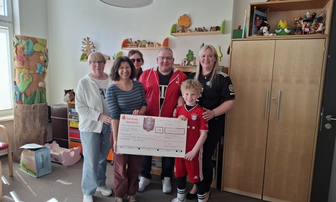 Spende 450,00 Euro / Thüringer Bayern Fanclub